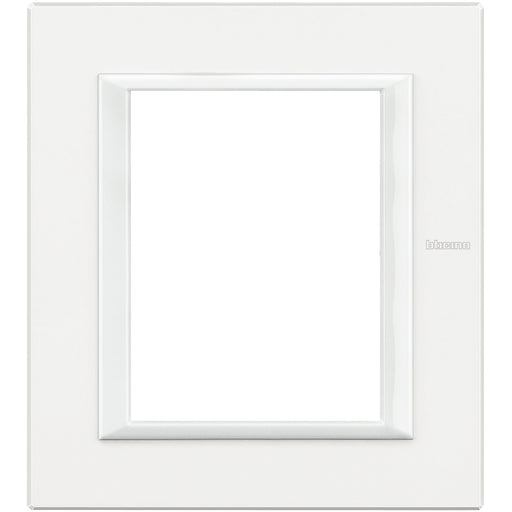 Legrand (BT) - Abdeckrahmen 3+3 Module HA4826HD weiß alu