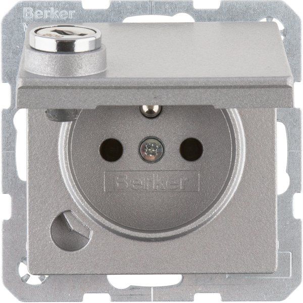 Berker - Steckdose m. Erdstift 6768116084 Q.1,alu,ma,la