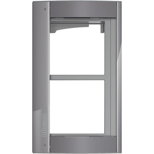 Legrand (BT) - Montageelement für Türstation Rahmen u. Modulträger 350223 Allstreet, 2 Module