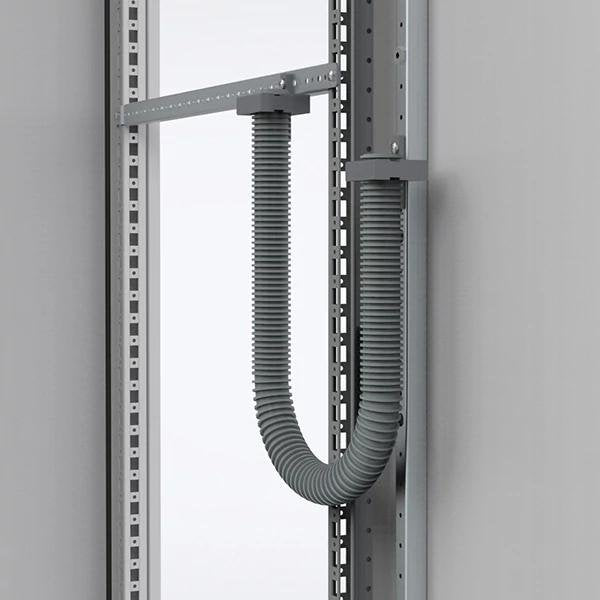 nVent Hoffman - Kabelführung für Gehäuse/Schränke Kabelführung D48 mm CON48