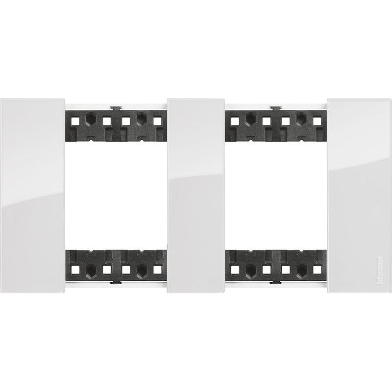 Legrand (BT) - Abdeckrahmen KA4802M2DW 2x2-modulig