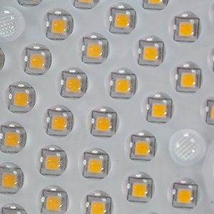 Regiolux - Hallen-Reflektorleuchte LED-Hallenleuchte cadira- #37372024124 840