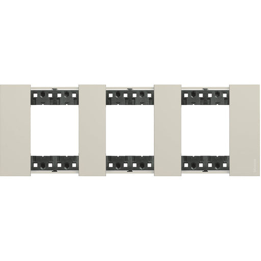 Legrand (BT) - Abdeckrahmen KA4802M3KM 3x2-modulig
