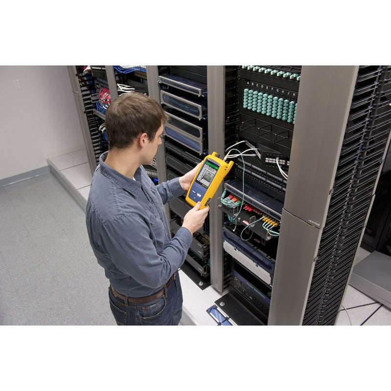 Fluke Networks - Mess-/Testgerät für Kommunikationstechnik OptiFiber Pro Multimode OFP2-100-MI INT OTDR+WiFi-Adapter