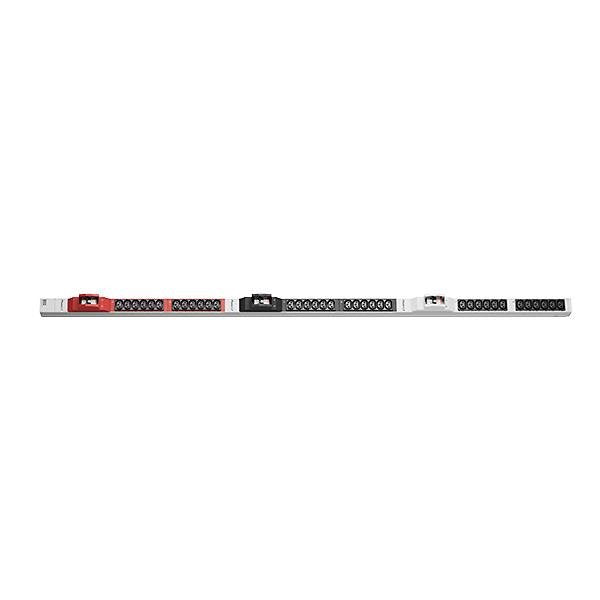 Bachmann - Power distribution unit (PDU) Steckdosenleiste 800.0102 1HE 36xC13 3ph 6xLS