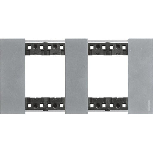 Legrand (BT) - Abdeckrahmen KA4802M2NW 2x2-modulig
