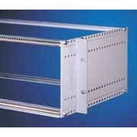Heitec - Montagezubehör (Schaltschrank) Befestigungsflansch 19" 3684.630 tiefenvers. EB 9HE