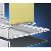 Heitec - Befestigungsteil für Baugruppe mit Rastermaß 482,6 mm (19 Zoll) Deckblech 4 geschlossen 3684.726 m.Umkant., unbelüft